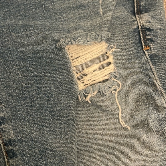 Mavi Ada Mid Rise Distressed Light Blue Wash  Boyfriend Jeans 24X27 - Picture 9 of 13